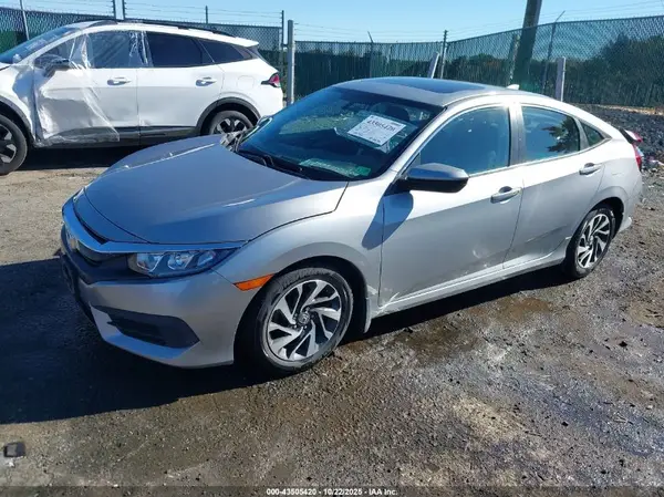 2HGFC2F70HH521777 2017 HONDA CIVIC - Image 2