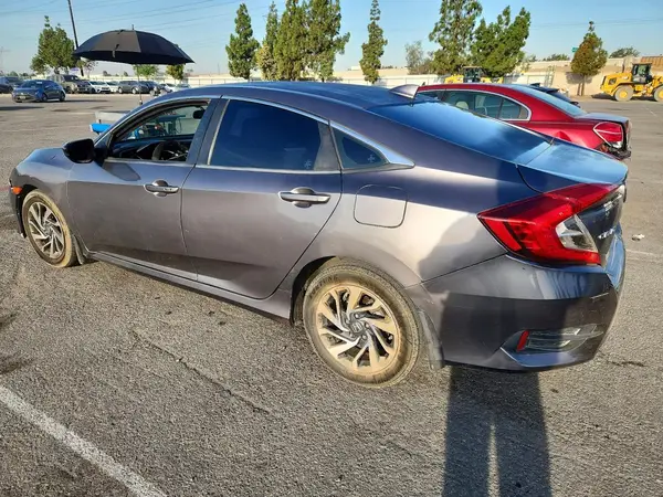 2HGFC2F70HH536618 2017 HONDA CIVIC - Image 2