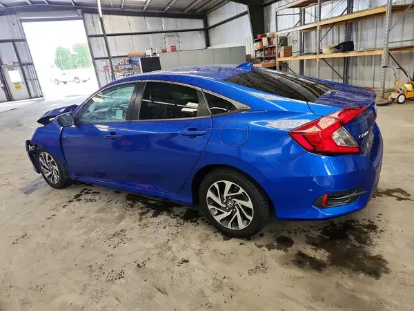 2HGFC2F70HH557341 2017 HONDA CIVIC - Image 2