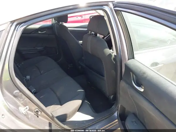 2HGFC2F70HH563074 2017 HONDA CIVIC - Image 8