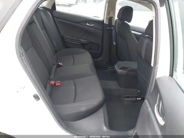 2HGFC2F70JH513863 2018 HONDA CIVIC - Image 8