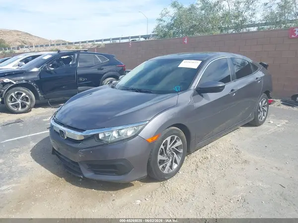2HGFC2F70JH514186 2018 HONDA CIVIC - Image 2