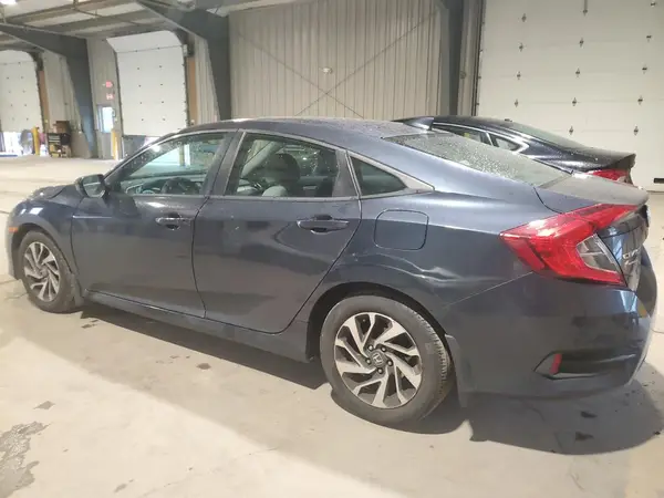 2HGFC2F70JH516598 2018 HONDA CIVIC - Image 2