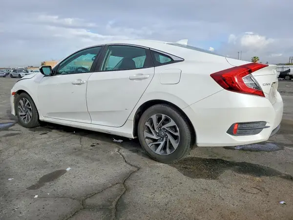 2HGFC2F70JH522997 2018 HONDA CIVIC - Image 2
