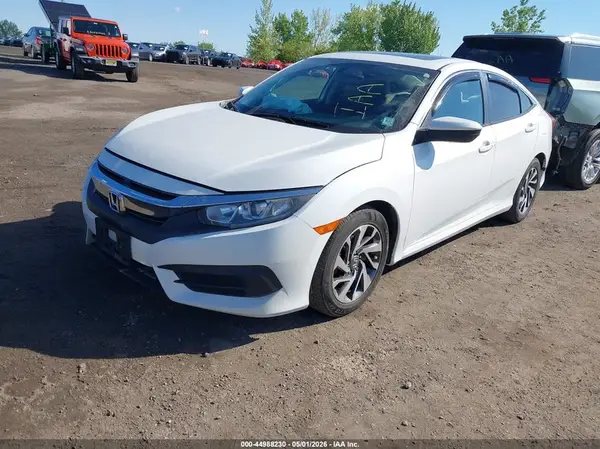 2HGFC2F70JH526869 2018 HONDA CIVIC - Image 2
