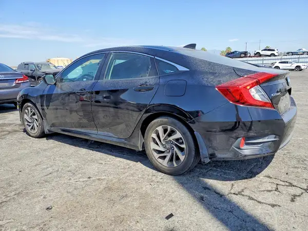 2HGFC2F70JH528055 2018 HONDA CIVIC - Image 2