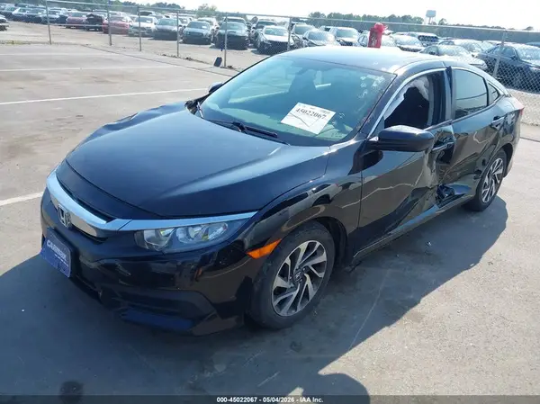 2HGFC2F70JH528072 2018 HONDA CIVIC - Image 2