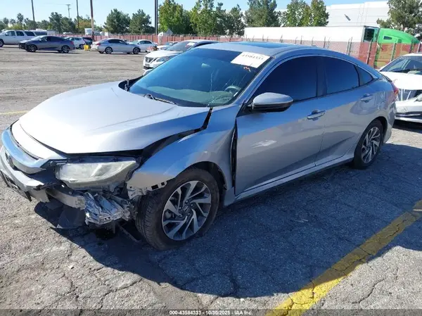 2HGFC2F70JH534941 2018 HONDA CIVIC - Image 2