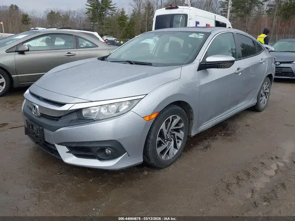 2HGFC2F70JH536351 2018 HONDA CIVIC - Image 2