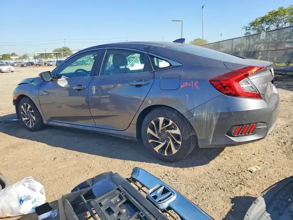 2HGFC2F70JH537337 2018 HONDA CIVIC - Image 2