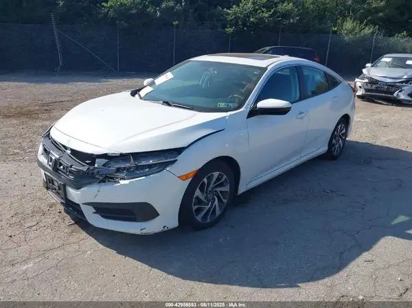 2HGFC2F70JH547320 2018 HONDA CIVIC - Image 2