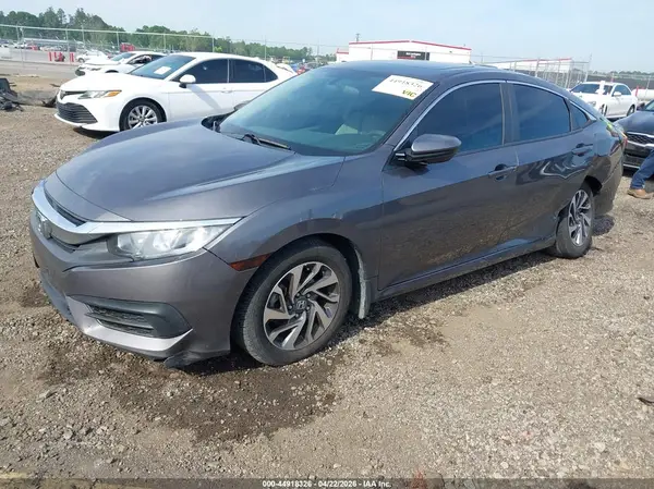 2HGFC2F70JH547608 2018 HONDA CIVIC - Image 2