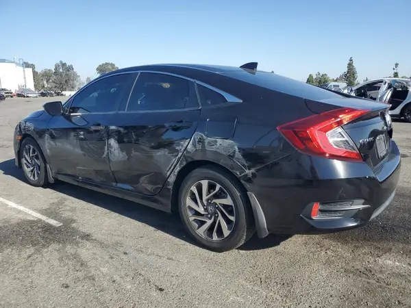 2HGFC2F70JH547866 2018 HONDA CIVIC - Image 2