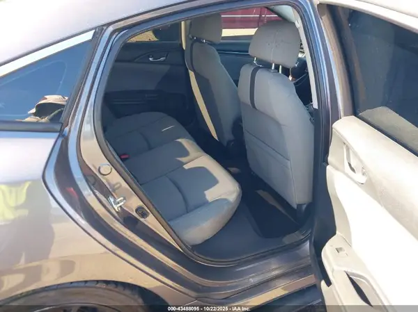 2HGFC2F70JH560388 2018 HONDA CIVIC - Image 8