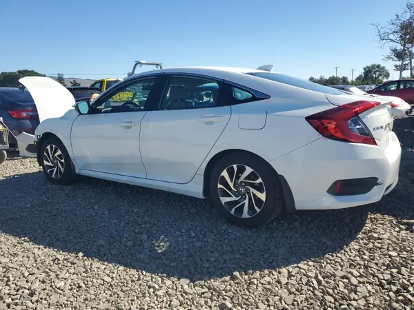 2HGFC2F70JH567602 2018 HONDA CIVIC - Image 2