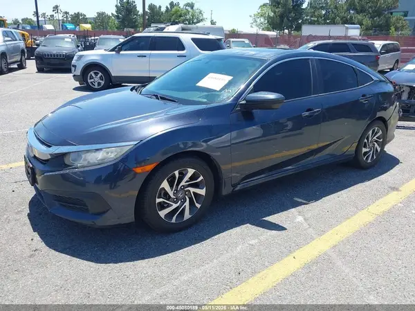 2HGFC2F70JH571665 2018 HONDA CIVIC - Image 2