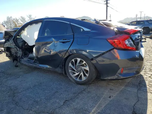 2HGFC2F70JH574548 2018 HONDA CIVIC - Image 2