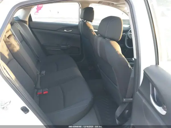 2HGFC2F70JH574811 2018 HONDA CIVIC - Image 8
