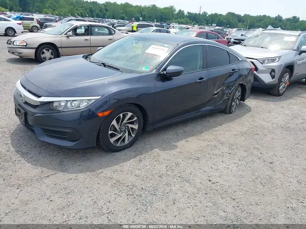 2HGFC2F70JH578809 2018 HONDA CIVIC - Image 2