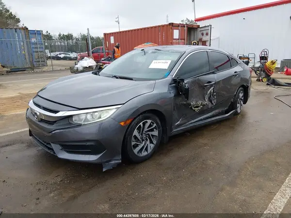 2HGFC2F70JH605393 2018 HONDA CIVIC - Image 2