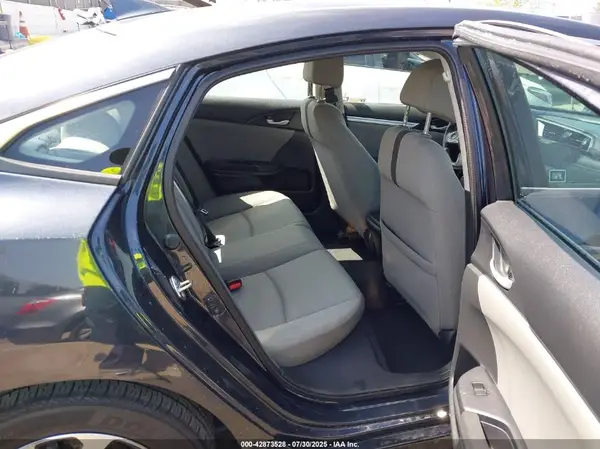 2HGFC2F70JH606804 2018 HONDA CIVIC - Image 8