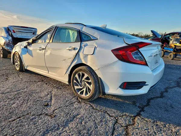 2HGFC2F71HH545523 2017 HONDA CIVIC - Image 2