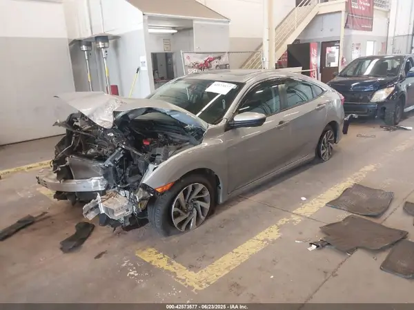2HGFC2F71HH575444 2017 HONDA CIVIC - Image 2