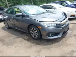 2HGFC2F71JH501947 2018 HONDA CIVIC