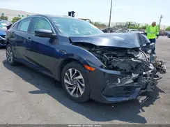 2HGFC2F71JH516612 2018 HONDA CIVIC