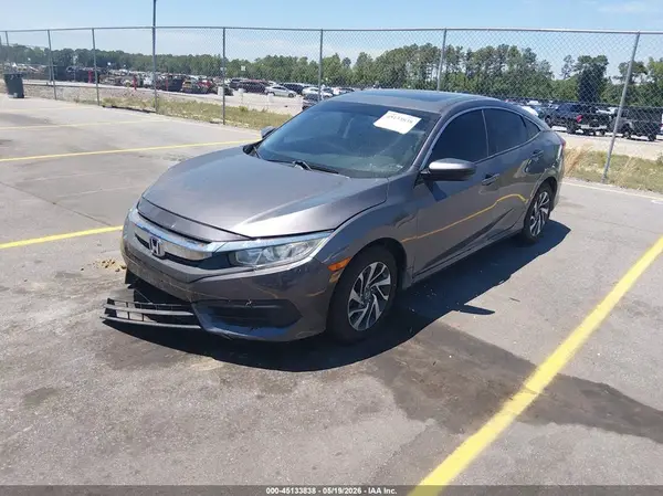 2HGFC2F71JH531403 2018 HONDA CIVIC - Image 2
