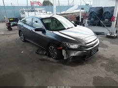 2HGFC2F71JH531417 2018 HONDA CIVIC