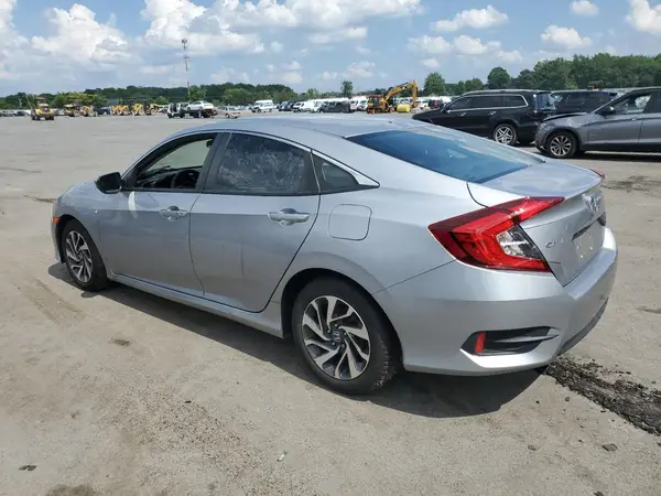 2HGFC2F71JH533474 2018 HONDA CIVIC - Image 2