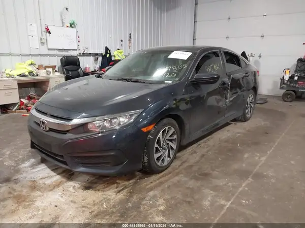 2HGFC2F71JH538948 2018 HONDA CIVIC - Image 2