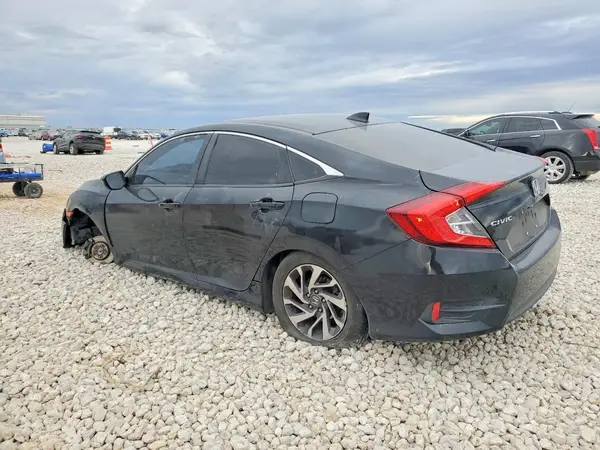 2HGFC2F71JH548296 2018 HONDA CIVIC - Image 2