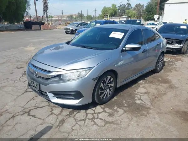 2HGFC2F71JH549559 2018 HONDA CIVIC - Image 2