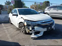 2HGFC2F71JH555703 2018 HONDA CIVIC