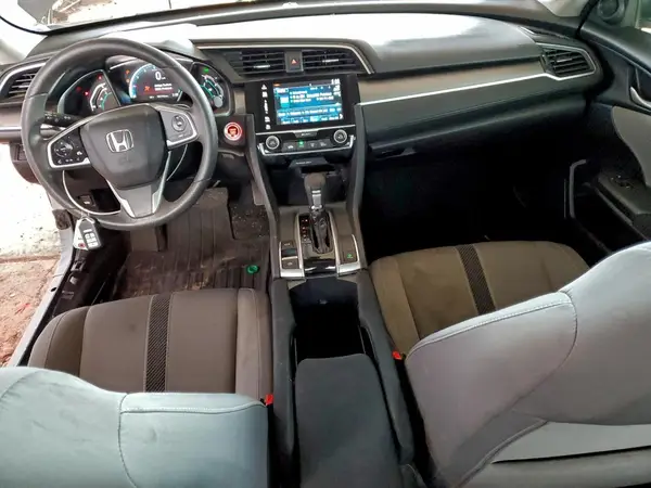 2HGFC2F71JH565843 2018 HONDA CIVIC - Image 8