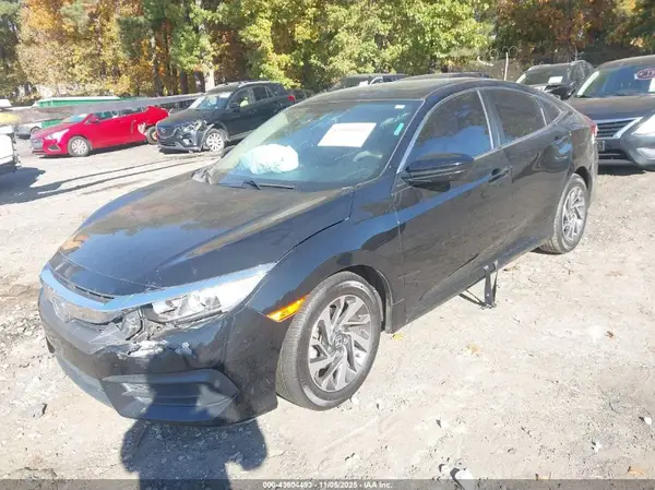 2HGFC2F71JH569276 2018 HONDA CIVIC - Image 2