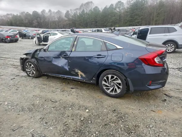 2HGFC2F71JH570251 2018 HONDA CIVIC - Image 2