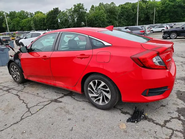 2HGFC2F71JH572436 2018 HONDA CIVIC - Image 2