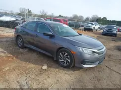 2HGFC2F71JH576857 2018 HONDA CIVIC