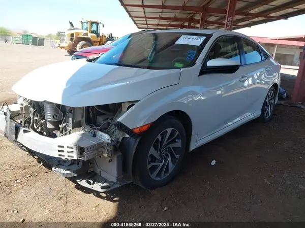 2HGFC2F71JH577216 2018 HONDA CIVIC - Image 2