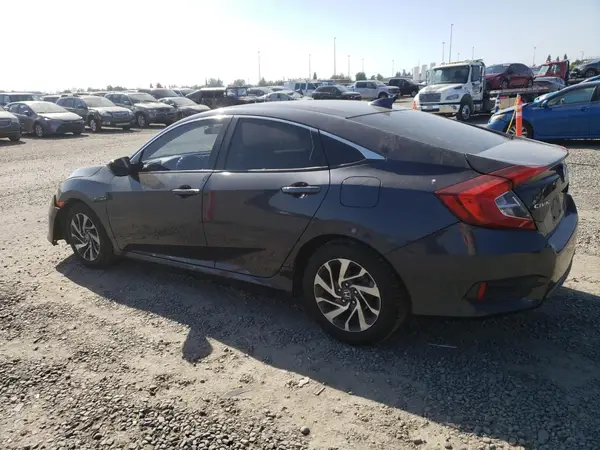 2HGFC2F71JH579886 2018 HONDA CIVIC - Image 2