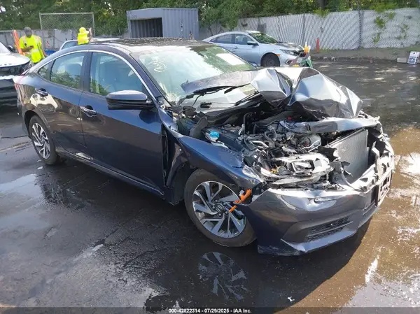 2HGFC2F71JH579953 2018 HONDA CIVIC - Image 1