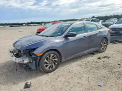 2HGFC2F71JH582657 2018 HONDA CIVIC