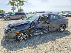 2HGFC2F71JH588863 2018 HONDA CIVIC