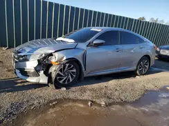 2HGFC2F71JH597207 2018 HONDA CIVIC