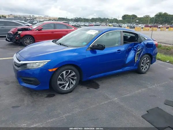 2HGFC2F71JH606715 2018 HONDA CIVIC - Image 2