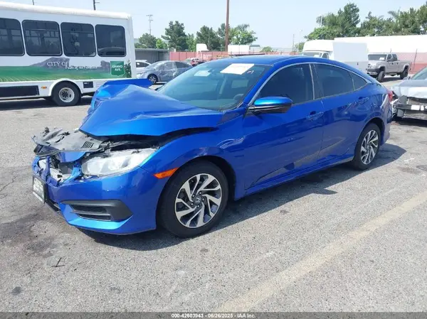 2HGFC2F72HH500722 2017 HONDA CIVIC - Image 2