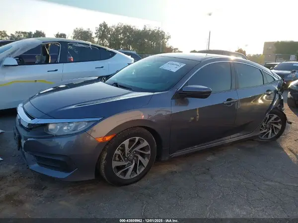 2HGFC2F72HH503488 2017 HONDA CIVIC - Image 2